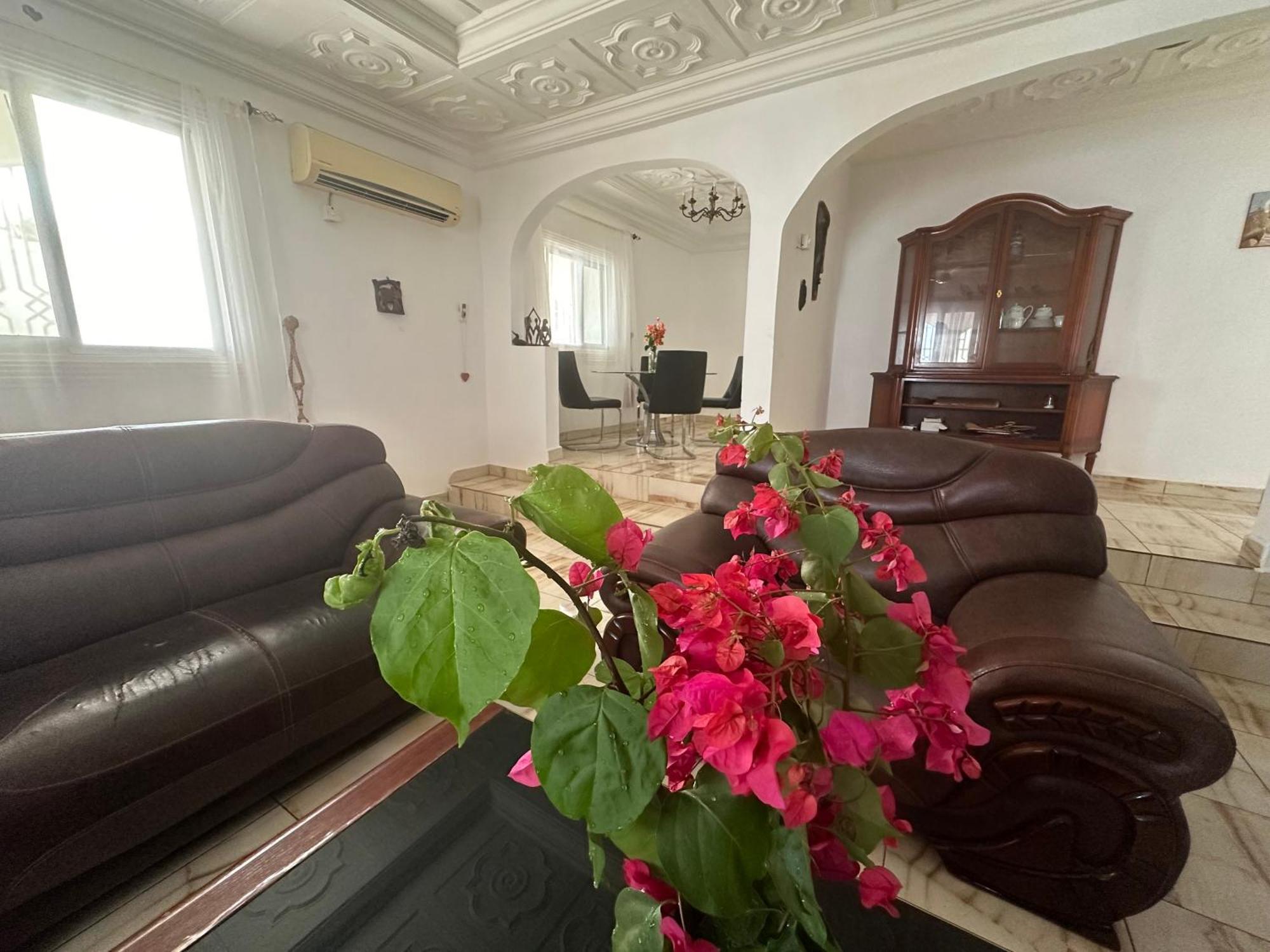 Fhs Foundation House Bijilo Экстерьер фото